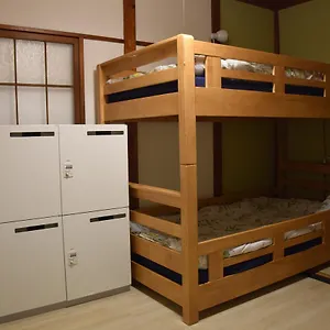 シエ シミ ゲストハウス 東京都